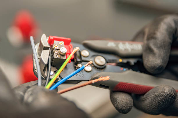 Electrical Outlet Repair in Utica, OH