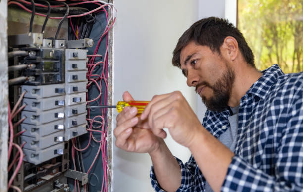 Best Ceiling Fan Installation Electrician  in Utica, OH